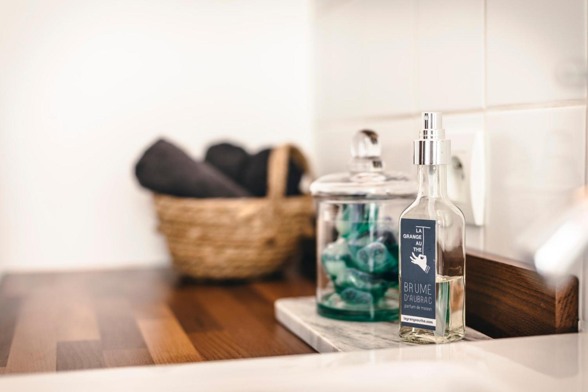 Appartement Cosy Au Coeur Du Village - Le Segala Montbazens المظهر الخارجي الصورة
