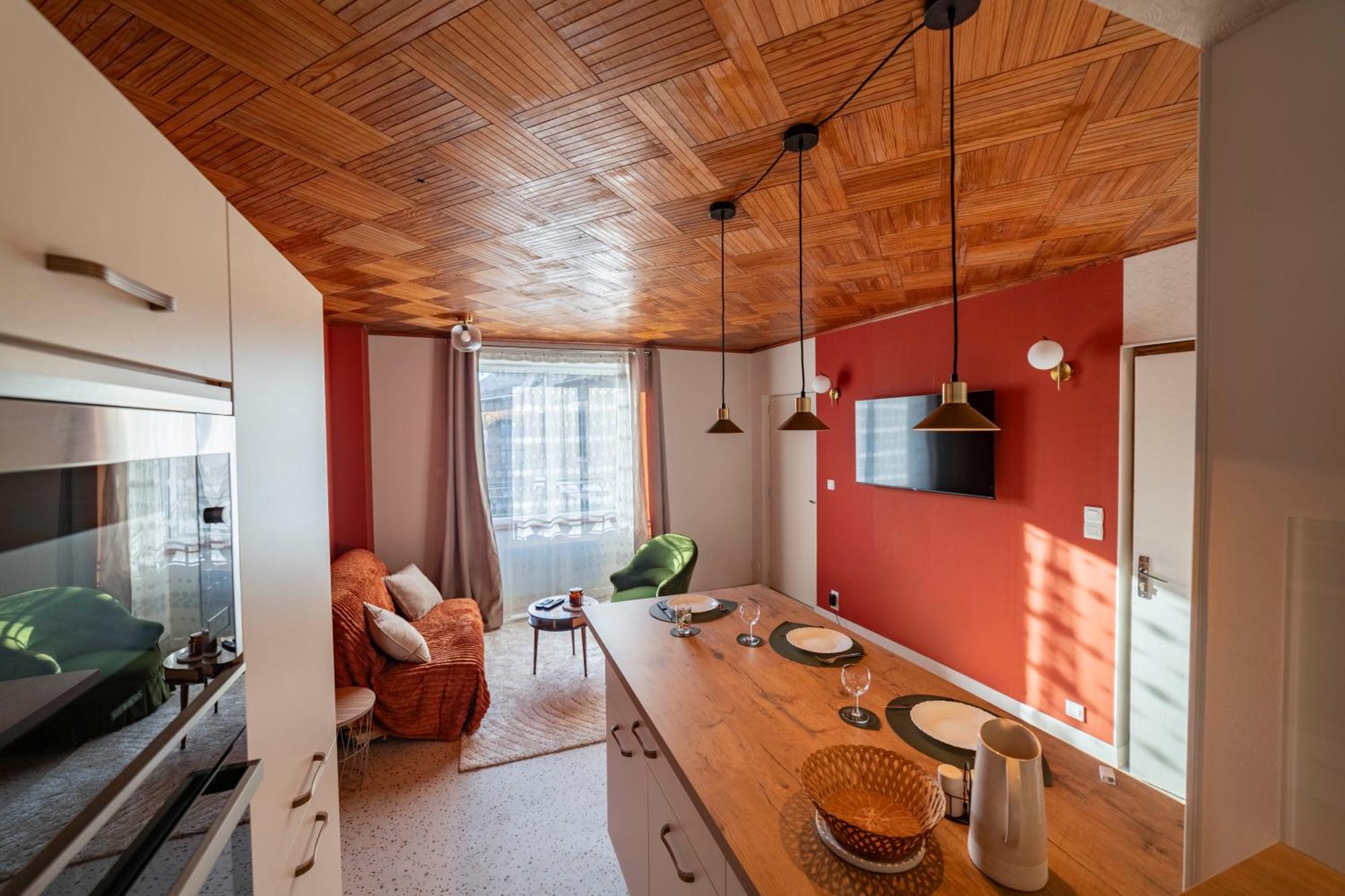 Appartement Cosy Au Coeur Du Village - Le Segala Montbazens المظهر الخارجي الصورة